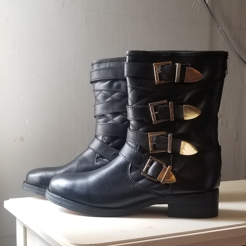 *SALE TODAY ONLY*  ZiGi Soho Leather Boots